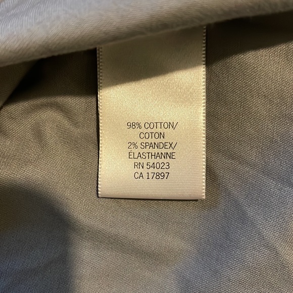 Banana Republic Button Down - Picture 4 of 4